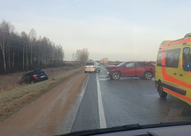 В ДТП на Рижской объездной дороге пострадали три человека