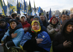 Ukraiņi pieprasa Zelenskim samitā ar Krieviju aizstāvēt savas valsts intereses
