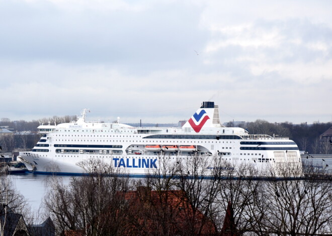 No Tallink prāmja naktī ar helikopteru evakuēts cilvēks