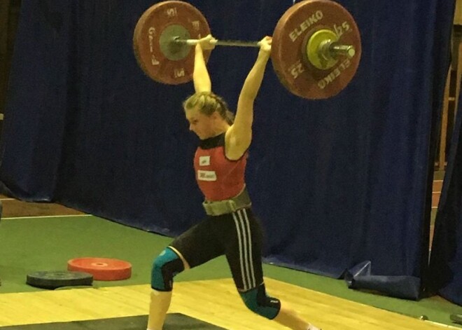 Svarcēlāja Ivanova ar jaunu Latvijas rekordu kļūst par Eiropas U-17 čempioni