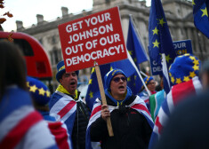 Cilvēki protestē pret Brexit