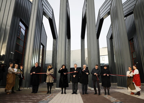 Фоторепортаж: В присутствии президента Левитса в Риге открылось уникальное Музейное хранилище за 29 миллионов евро