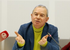 Kampaņas organizators skaidroja, ka savākto summu veltīs “pētnieciskajai žurnālistikai”.