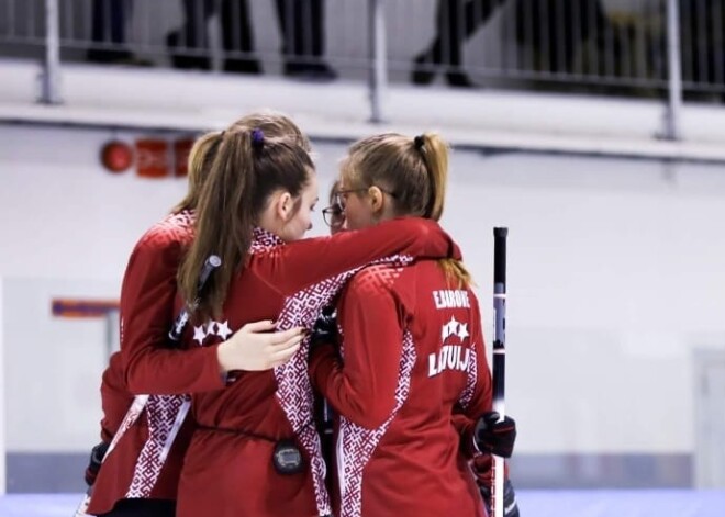 Latvijas juniores kvalificējas pasaules čempionāta kērlingā A divīzijas turnīram