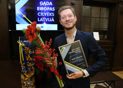 Titulu "Gada Eiropas cilvēks Latvijā" ieguvis mūziķis Ralfs Eilands
