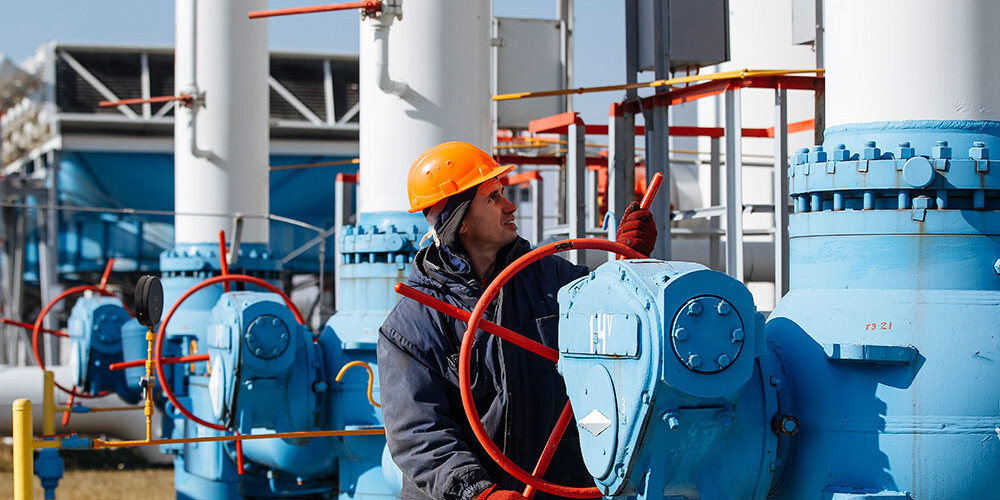 Krievijas "Gazprom" strīda izbeigšanai maksās Ukrainai 2,9 miljardus dolāru
