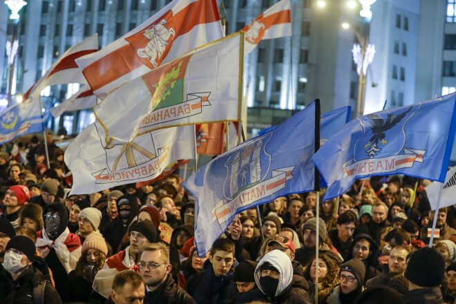 Protesta dalībnieki aicināja izveidot visā valstī "dzimtenes aizstāvības grupas"