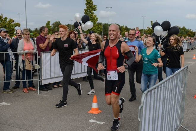 Es nekad neesmu sevi pozicionējis kā sportistu, man tas ir tikai hobijs, par sevi stāsta Jānis Miezers.