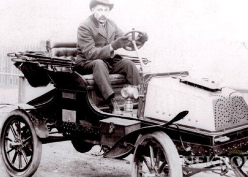 "Krastin Automobile Manufacturing Company" pamatkapitāls bija tiem laikiem iespaidīgs – 200 tūkstoši dolāru.