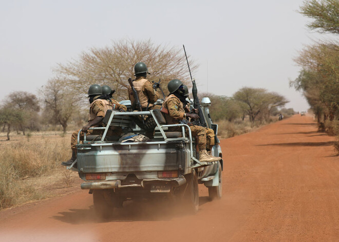 Ziemassvētku vakarā islāmistu kaujinieki Burkinafaso sarīkojuši asiņainu uzbrukumu