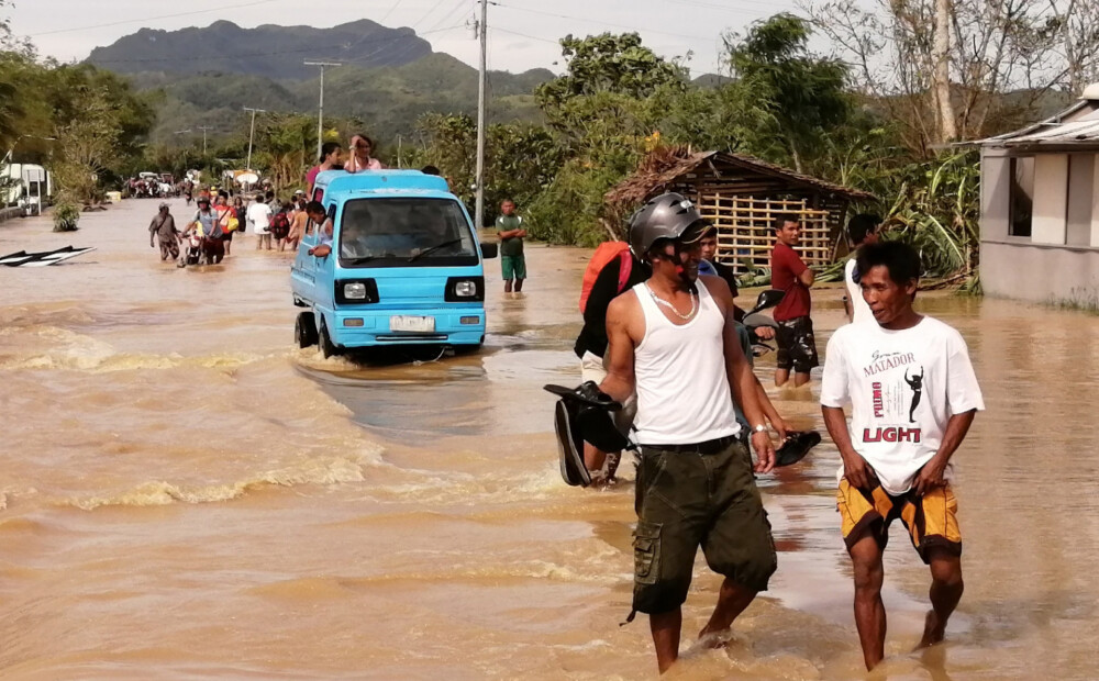 Tūristu iecienītajās Filipīnās taifūnā vismaz 16 bojāgājušie