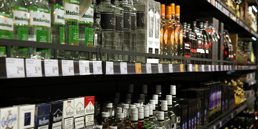Nākamgad pavasarī stiprā alkohola cena veikalos varētu ievērojami pieaugt