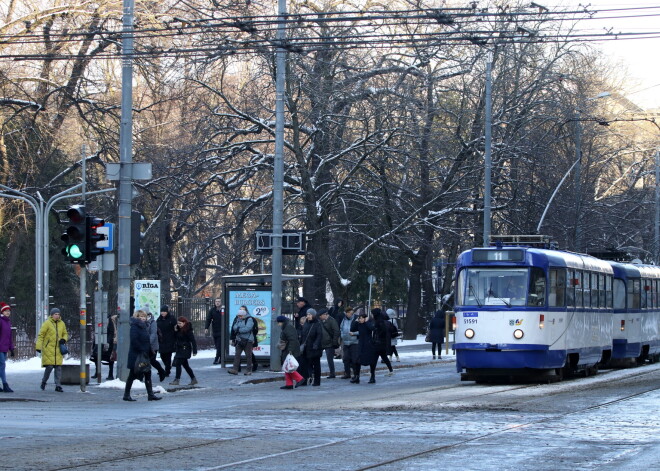 31. decembrī un 1. janvārī sabiedrisko transportu varēs izmantot bez maksas