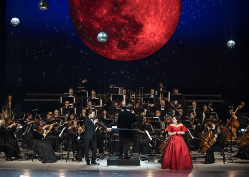 FOTO: Operā sākušies dzirkstošie Gadumijas koncerti