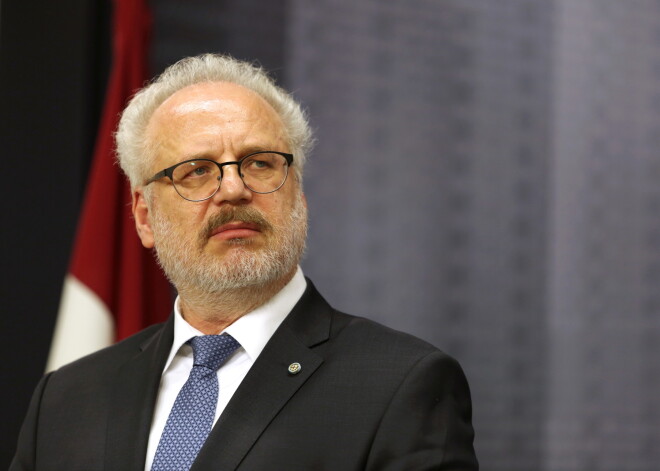 Valsts prezidents iedzīvotājus mudina sapņot, bet darīt to gudri