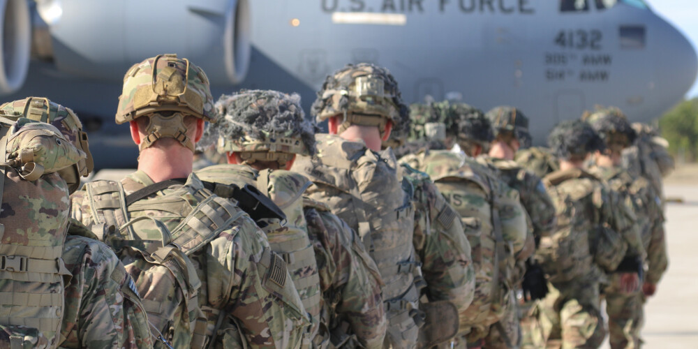 ASV uz Tuvajiem Austrumiem nosūtīs vēl 3000 karavīru