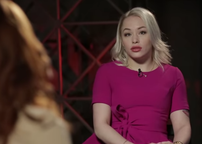 "Все, надо уже зарабатывать": российская звезда фильмов для взрослых уходит в эскорт