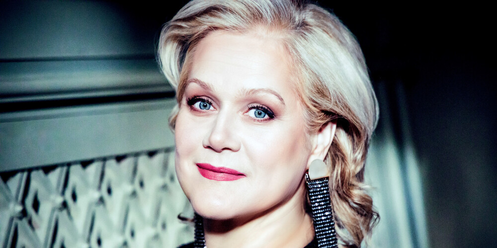 Kristīne Zadovska (dzimusi 1969. gada 12. martā Dobelē) ir latviešu operdziedātāja, mecosoprāns. 1993. gadā absolvējusi Jāzepa Vītola Latvijas Mūzikas akadēmijas Ludmilas Braunas vokālo klasi, 1995. gadā ieguvusi maģistra grādu. Vēl mācījusies pie dažādiem ārzemju pedagogiem, tai skaitā pie Katjas Andželoni Itālijā 1993. gadā. 1995. gadā kļuvusi par Latvijas Nacionālās operas solisti. Tāpat tēlojusi Jaunajā Rīgas teātrī un Dailes teātrī. Par tiullomu operā "Karmena" saņēmusi 2001. gada Spēlmaņu nakts balvu nominācijā "Labākie operas un baleta mākslā", vēl tikusi vairākas reizes nominēta šai balvai, 2003. gadā arī vadījusi balvu pasniegšanas ceremoniju. 1997. gadā Zadovska saņēmusi Paula Saksa balvu.