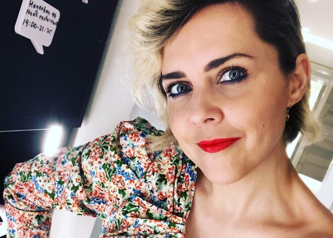 "Какая чудесная девочка": дочь телеведущей Ольги Шелест на забавном фото умилила поклонников