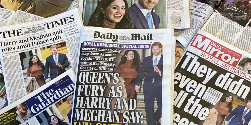 Megana un princis Harijs pamet karaļnamu. Iespējams, šis foto bijis pēdējais piliens