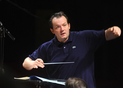 Diriģents Andris Nelsons.