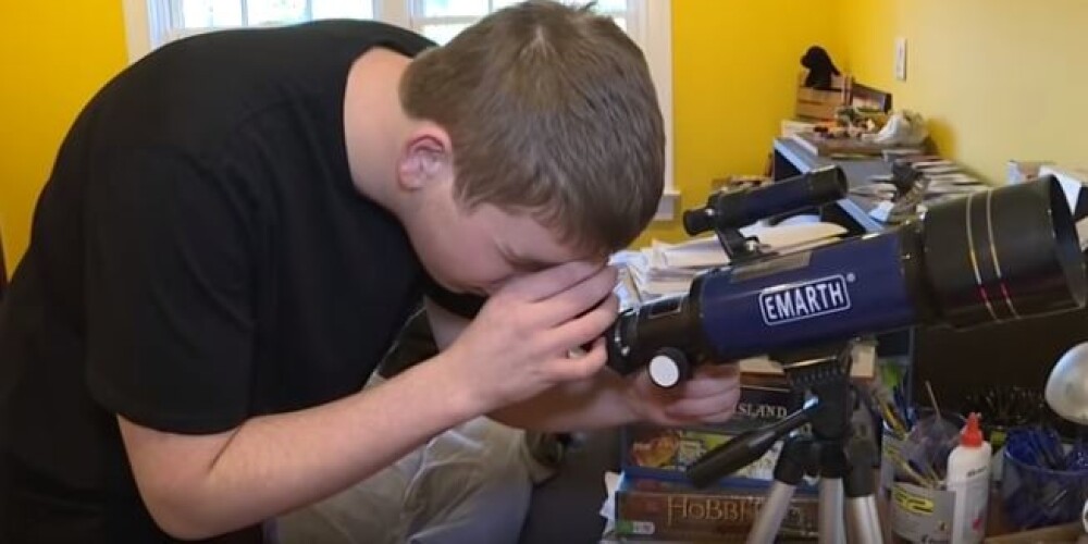 17 gadus vecs NASA praktikants trešajā darba dienā atklāj jaunu planētu