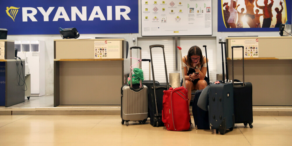 "Ryanair" Spānijā likvidē vairāk nekā 200 darbavietu