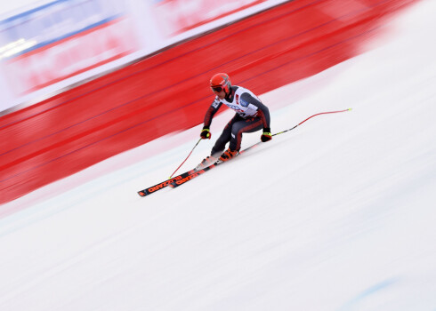 Kalnu slēpotājs Opmanis Dienvidkorejā izcīna savu pirmo FIS uzvaru