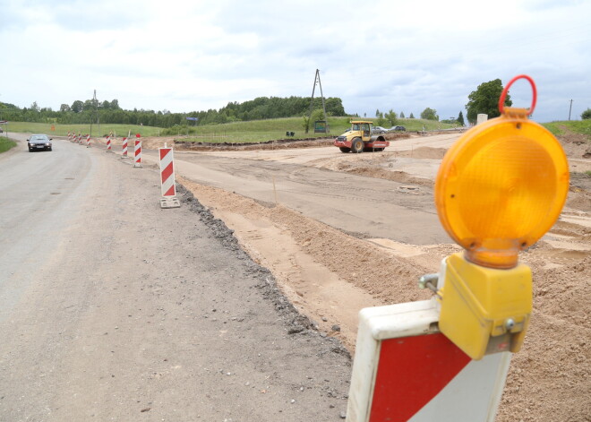 Par 5,75 miljoniem eiro plāno pārbūvēt autoceļa Jēkabpils-Lietuvas robeža posmu