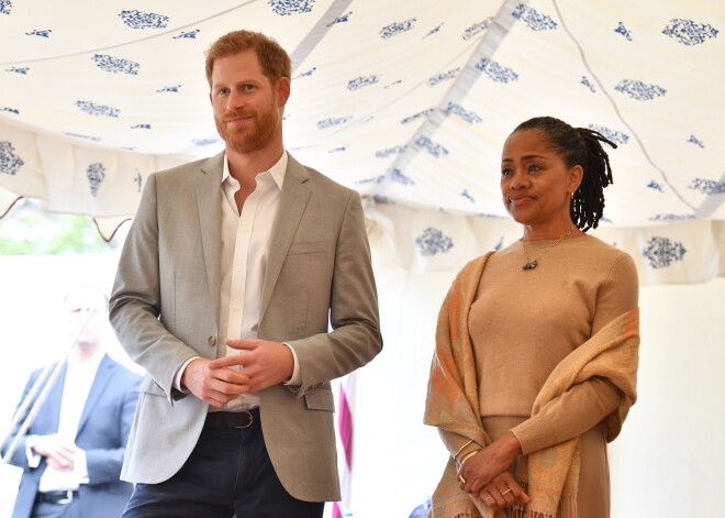 Принц Гарри «невероятно сблизился» с тещей в Канаде