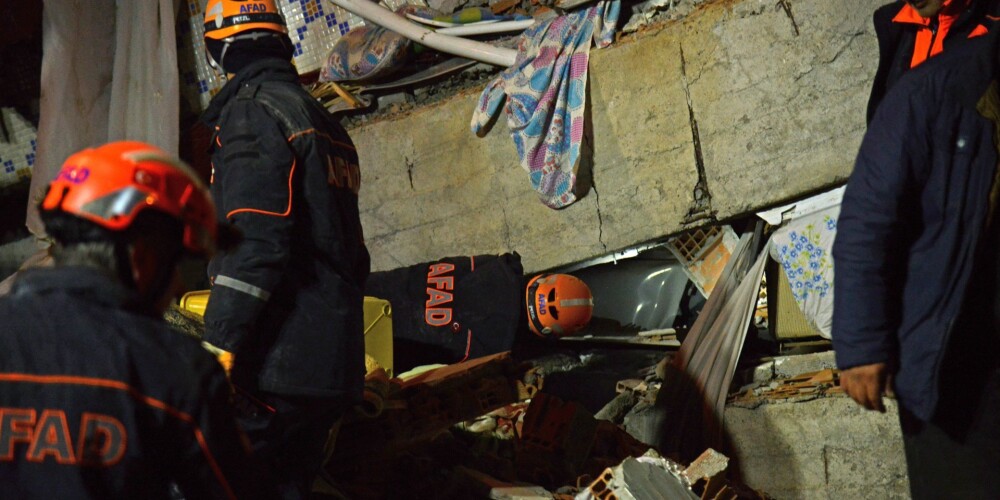 Землетрясение на востоке Турции унесло жизни 21 человека, 1030 человек получили ранения