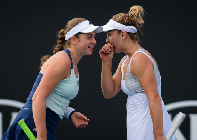 Ostapenko un Dabrovski duets iekļūst Austrālijas atklātā čempionāta astotdaļfinālā