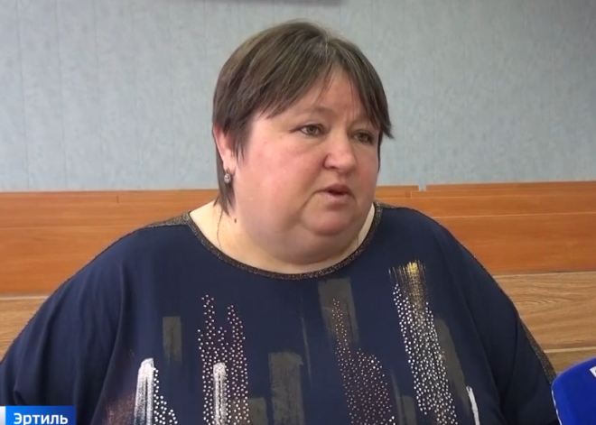 Женщина поила приемного сына мочой, засовывала ему в трусы крапиву и чуть не утопила