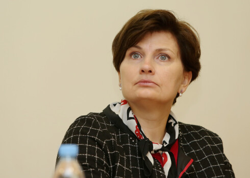 Veselības ministre Ilze Viņķele