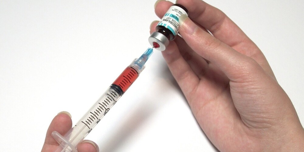 Девочек призывают бесплатно вакцинироваться против вируса папилломы человека, вызывающего рак