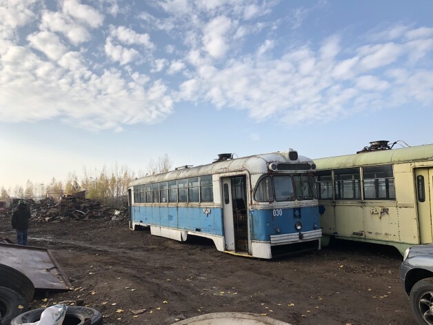 Rīgas Vagonu rūpnīcā 1978. gadā būvētais tramvajs pa Daugavpils ielām kursēja līdz 2014. gadam.