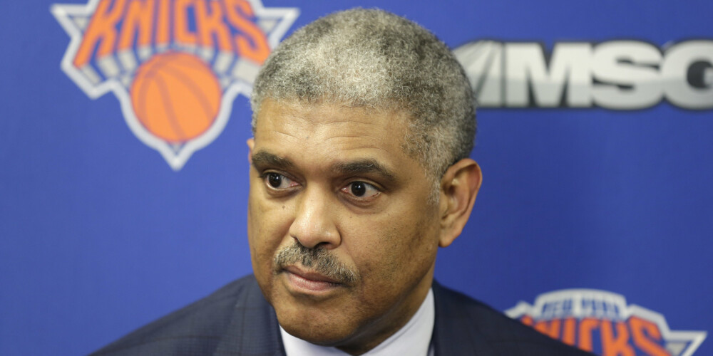 "Knicks" atlaidusi kluba prezidentu Milsu