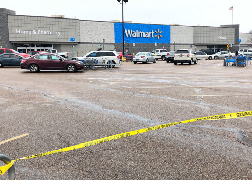 Apšaudē veikalā "Walmart" Foristsitijā ievainoti vismaz trīs cilvēki.