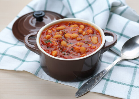 Jaukto pupiņu gulašs