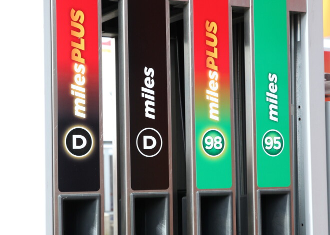 Дорого-зелено: как скажутся на машинах латвийцев большие примеси биотоплива?