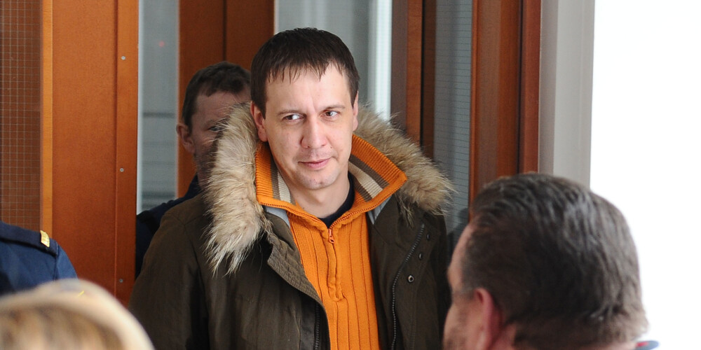 Apsūdzētā slimības dēļ aizkavējusies krimināllieta pret bijušo Daugavpils vicemēru Širjakovu par 60 000 eiro kukuļa ņemšanu