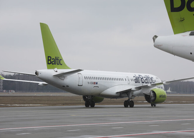 "airBaltic" apkalpes locekļi ir apmācīti rīcībai koronavīrusa aizdomu gadījumā