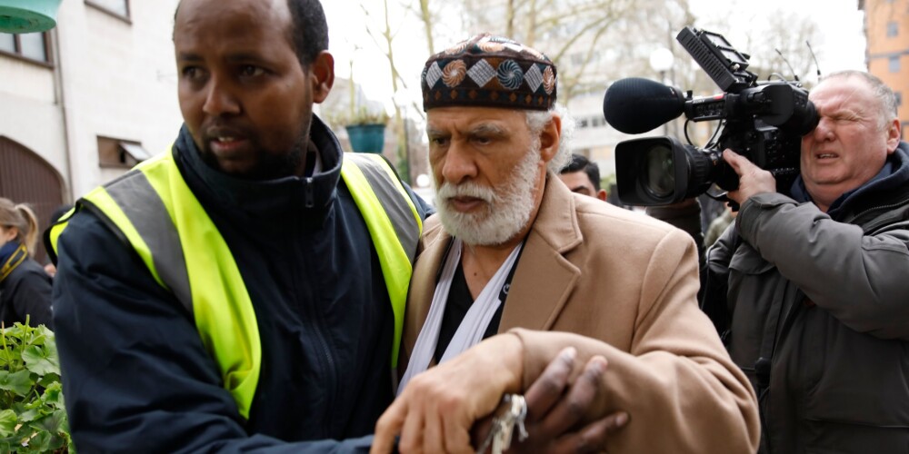 Mošejas kalpotāju Londonā sadūris bezpajumtnieks