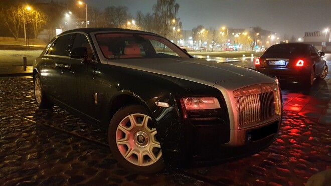 Pēc CSDD pieejamajiem datiem, šis Rolls-Royce Ghost vidēji mēnesī nobrauc vien ap 50 kilometriem.