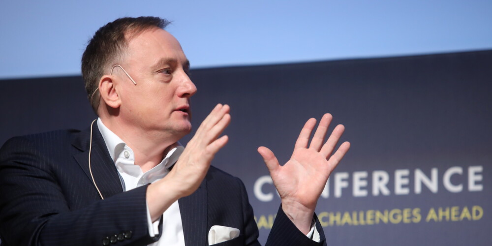 Viņš arī pauda, ka pēdējā pusotra gadā Latvija ir paveikusi ļoti daudz. "Cepuri nost! Liels paldies visiem iesaistītajiem - pēdējā pusotra gada laikā Latvija tiešām ir padarījusi ļoti daudz," teica Kazāks, piebilstot, ka paveiktais ir komandas darbs.