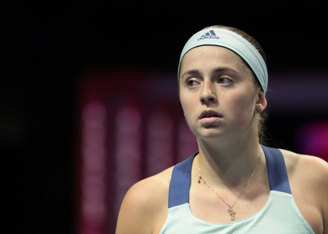 Ostapenko ar pārliecinošu uzvaru sasniedz Dohas WTA "Premier" turnīra trešo kārtu