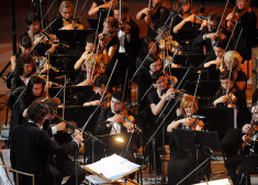 "Lielo mūzikas balvu" par izcilu sniegumu gada garumā saņēmis Latvijas Nacionālais simfoniskais orķestris