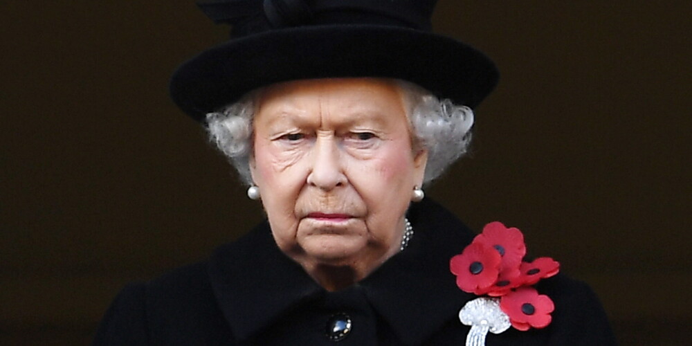 «Истощена как физически, так и морально»: семейные проблемы подорвали здоровье Елизаветы II накануне 94-летия