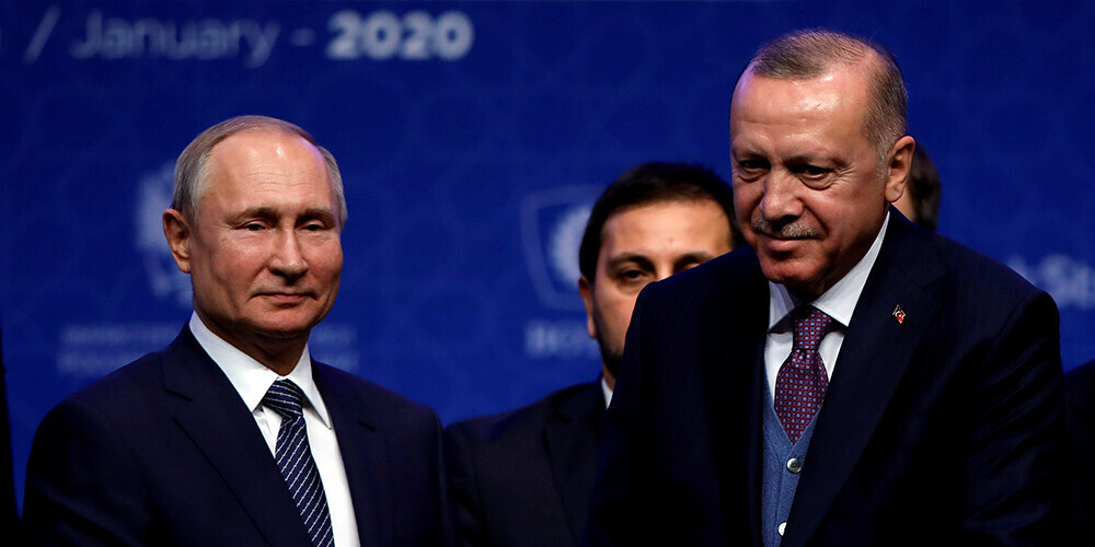 Putins un Erdoans telefonsarunā uzsver labākas koordinācijas nepieciešamību Sīrijā