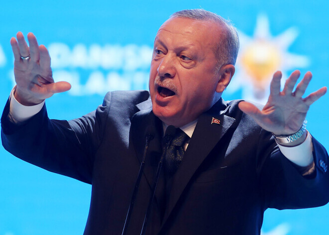 Erdoans paziņo, ka noraidījis ES piedāvātu palīdzību migrantiem miljarda eiro apmērā